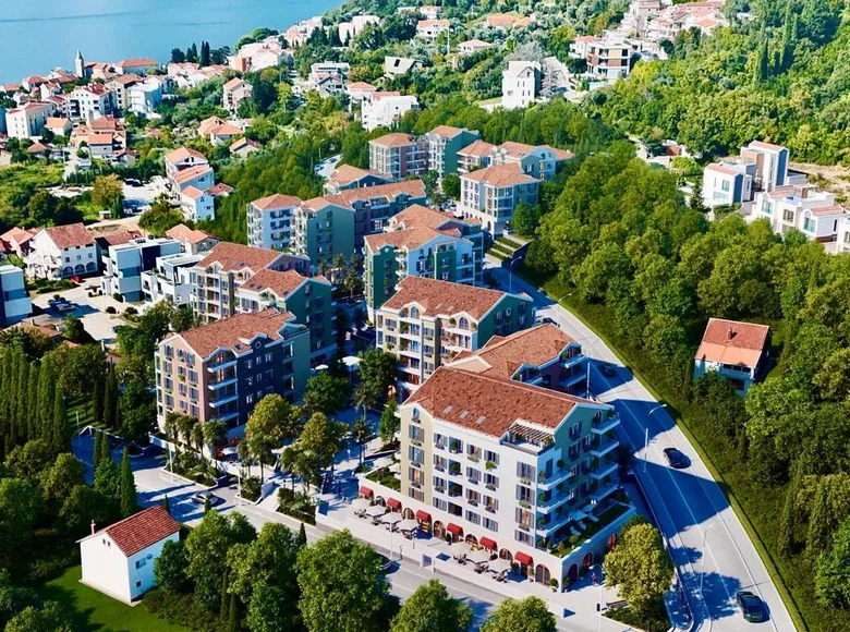 2 bedroom apartment 51 m² Tivat, Montenegro