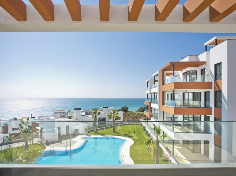 2 bedroom penthouse 95 m² Fuengirola, Spain