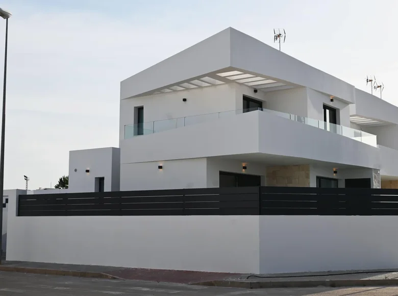 3-Schlafzimmer-Villa 136 m² Dolores, Spanien