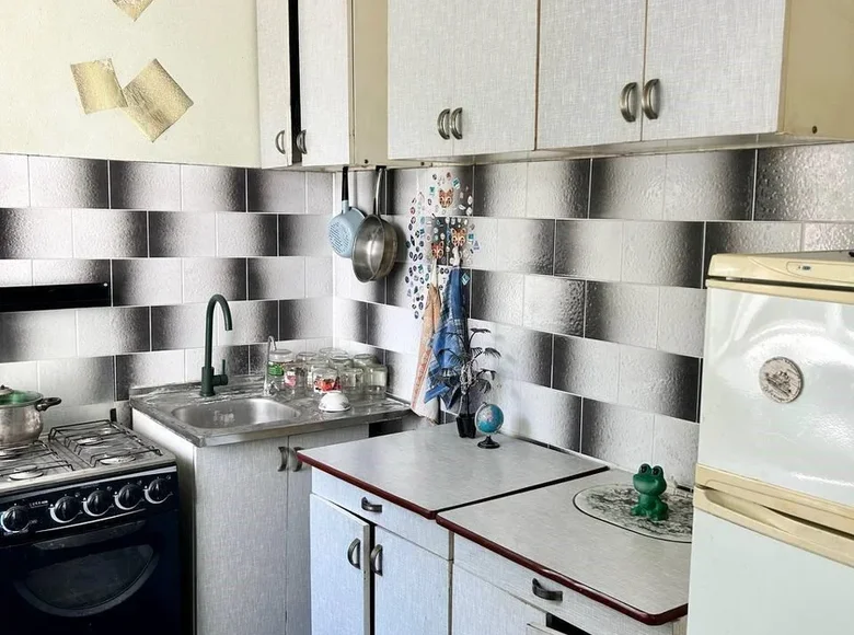 Mieszkanie 2 pokoi 43 m² Homel, Białoruś