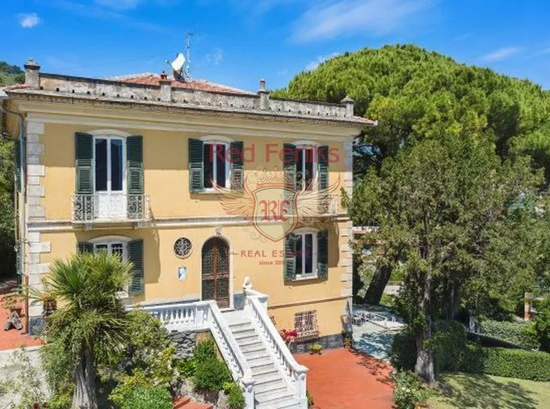 Villa de 6 habitaciones 490 m² Rapallo, Italia