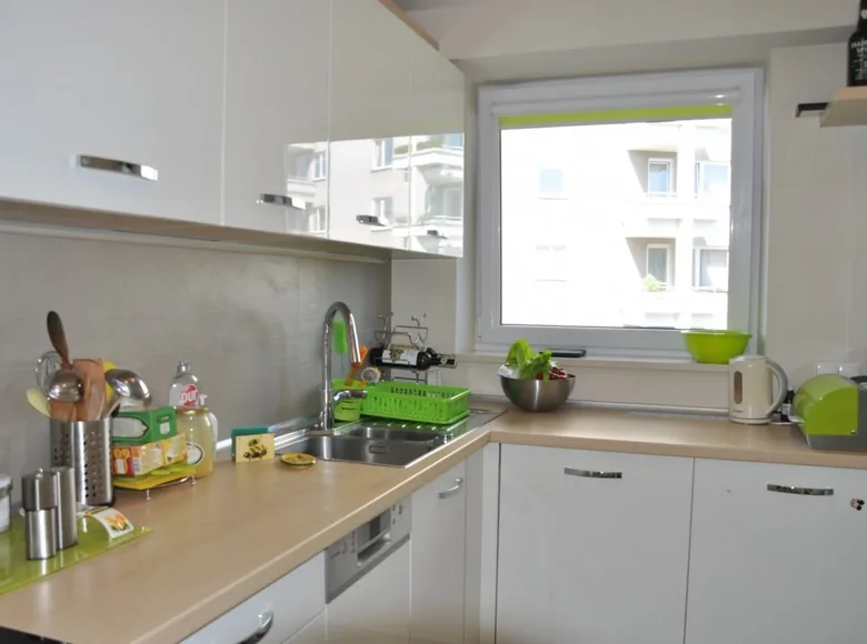 Wohnung 3 zimmer 79 m² Warschau, Polen