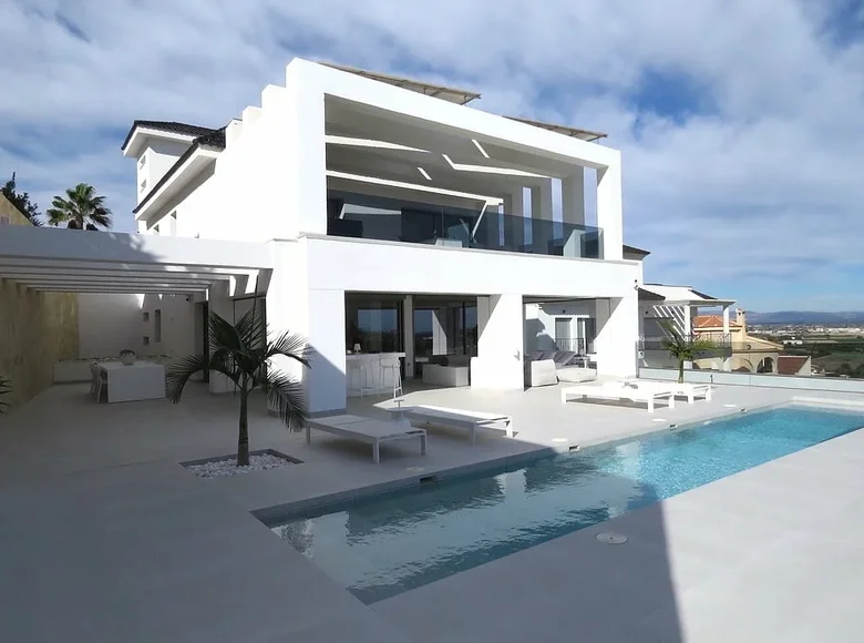 5-Zimmer-Villa 372 m² Rojales, Spanien