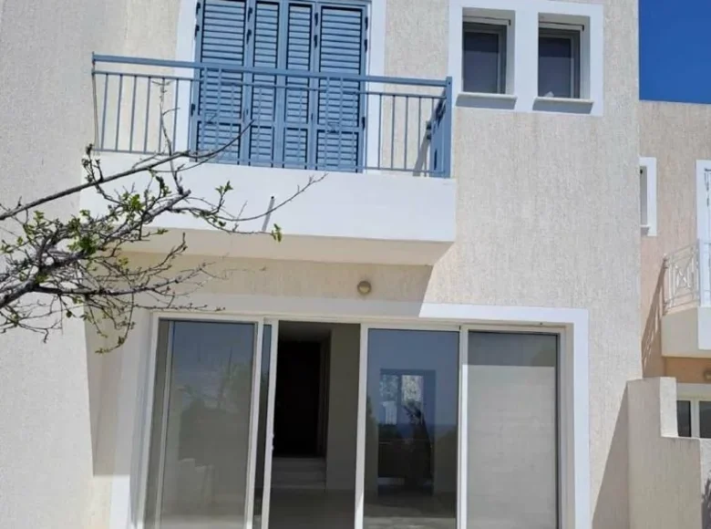 2 bedroom house 90 m² Chloraka, Cyprus