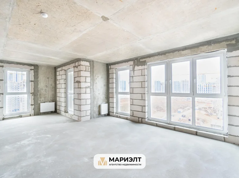 Mieszkanie 2 pokoi 43 m² Mińsk, Białoruś