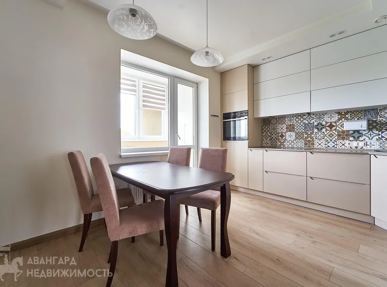 Квартира 3 комнаты 106 м² Минск, Беларусь