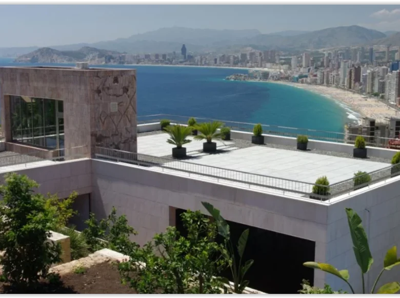 5 bedroom villa 648 m² Benidorm, Spain