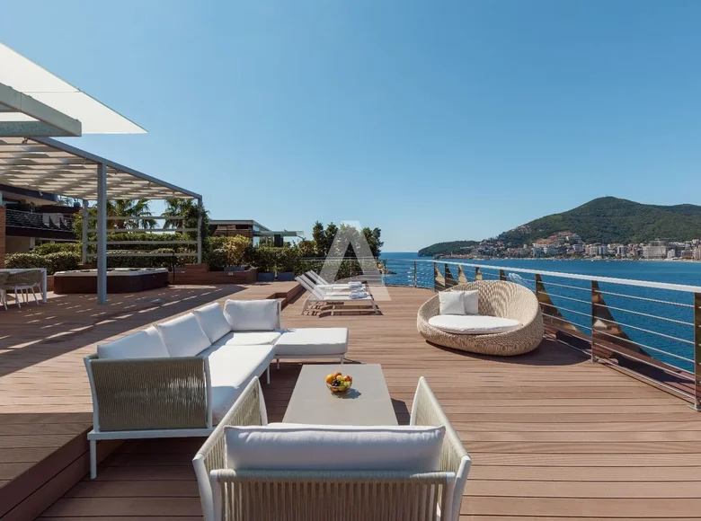 Penthouse 3 Schlafzimmer 282 m² Budva, Montenegro