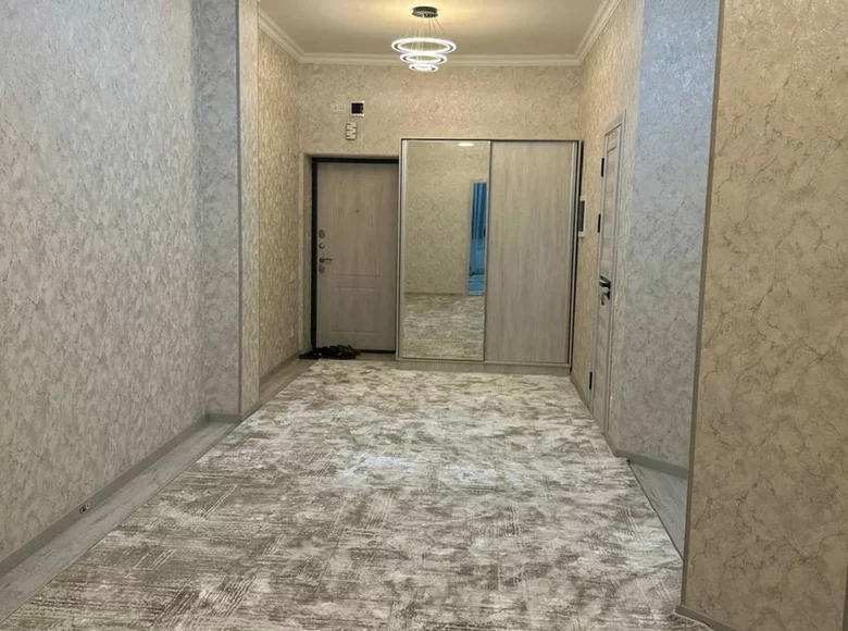 Квартира 2 комнаты 81 м² Ташкент, Узбекистан