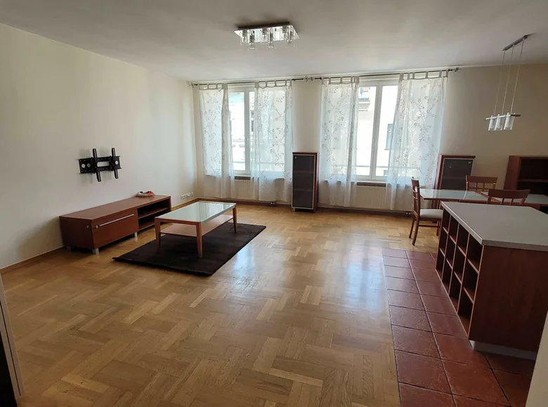 Apartamento 3 habitaciones 85 m² en Cracovia, Polonia