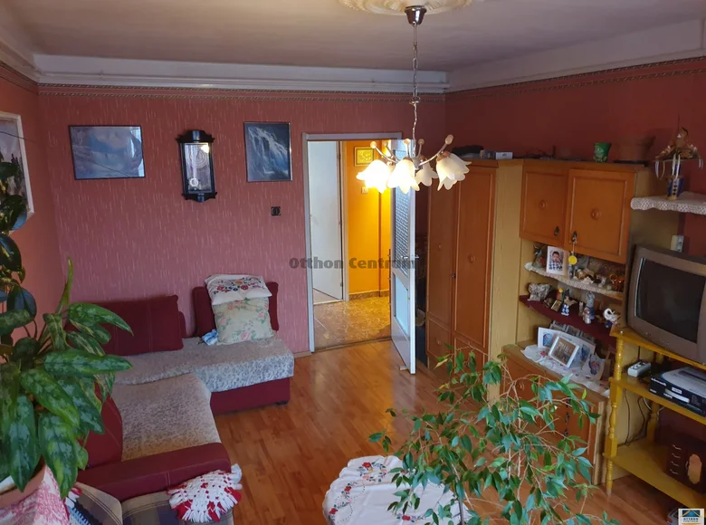 Mieszkanie 2 pokoi 55 m² Ozd, Węgry