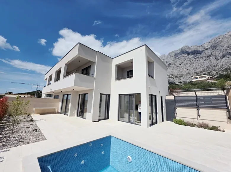 3 bedroom villa 179 m² Veliko Brdo, Croatia