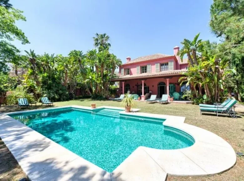 villa de 5 dormitorios 570 m², Francia