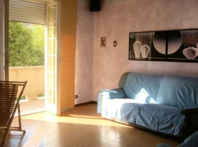 Квартира 7 комнат 135 м² Терни, Италия