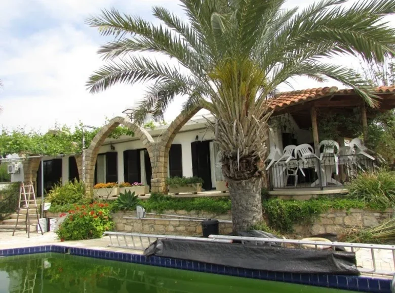 Maison 3 chambres 265 m² Chlórakas, Chypre