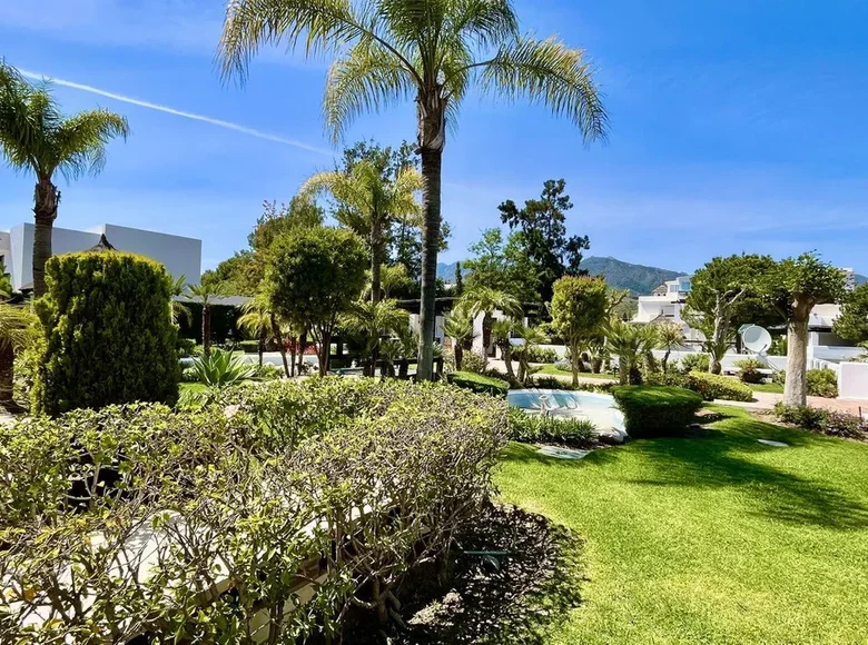 2 bedroom apartment 344 m² Ojen, Spain