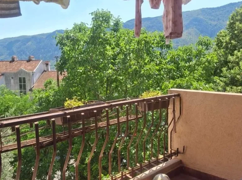 Квартира 2 спальни 70 м² Доброта, Черногория