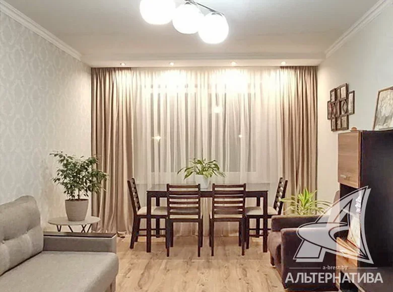 Квартира 4 комнаты 81 м² Брест, Беларусь