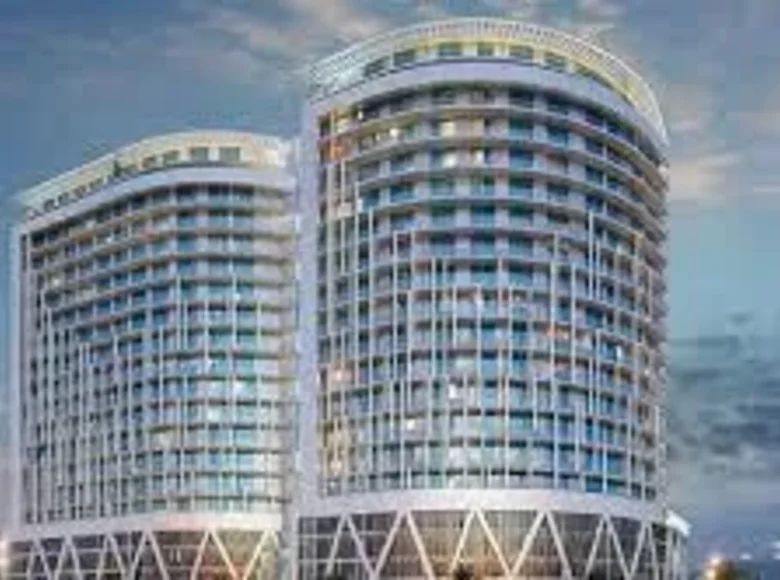 Propiedad comercial 83 m² en Dubái, Emiratos Árabes Unidos
