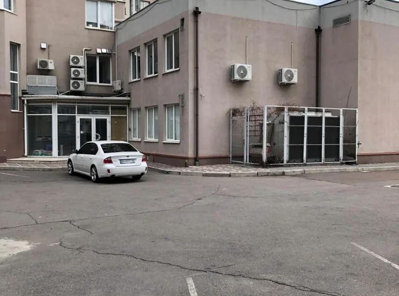 Commercial property 1 000 m² in Odesa, Ukraine