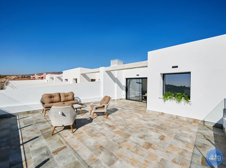 2 bedroom penthouse 76 m² Finestrat, Spain