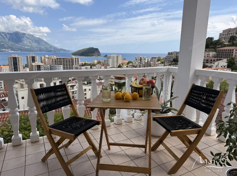 Apartamento 2 habitaciones 68 m² Budva, Montenegro