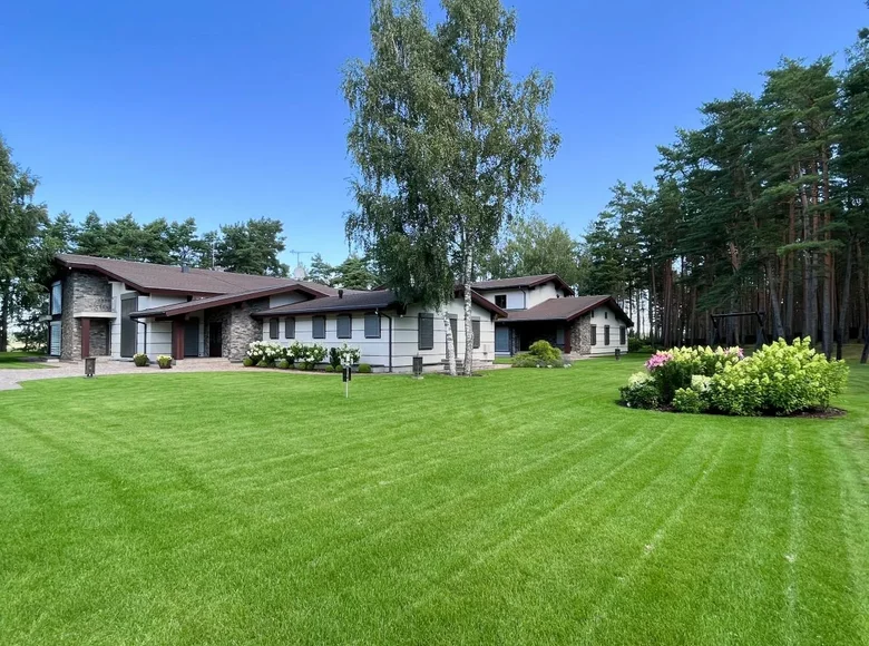 6 bedroom house 13 735 m² Jurmala, Latvia