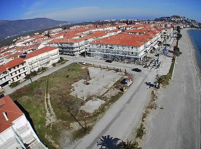 Land 1 room  Astros Beach, Greece