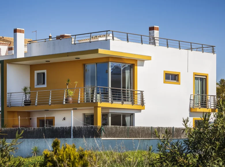 4 bedroom Villa 280 m² Mexilhoeira Grande, Portugal