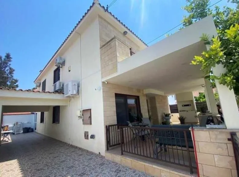 Дом 4 спальни 200 м² Арадиппу, Кипр