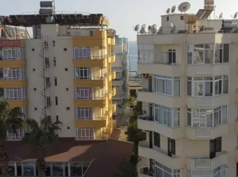 Mieszkanie 3 pokoi 120 m² Alkoey, Turcja
