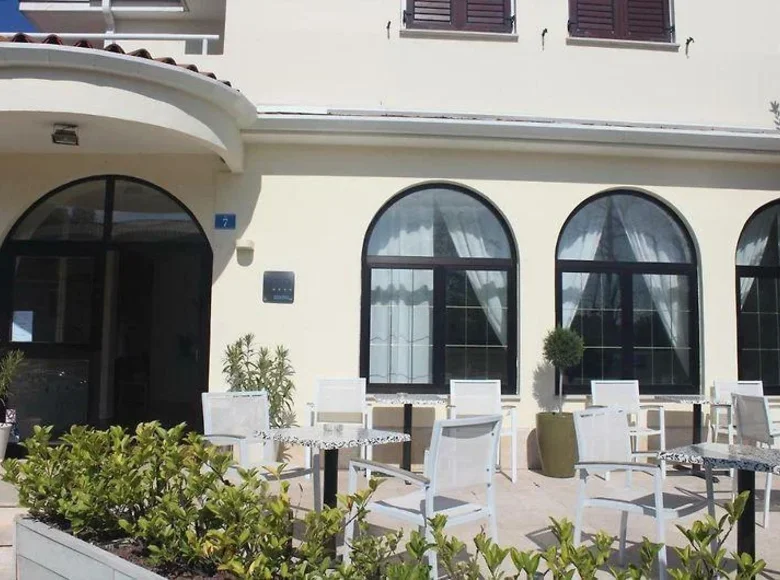 Hotel 1 067 m² in Umag, Croatia