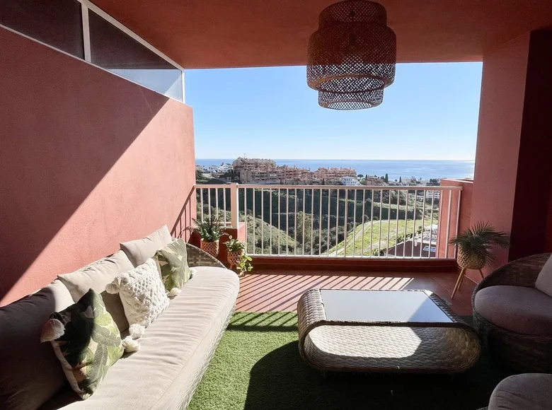 2 bedroom apartment 127 m² Fuengirola, Spain