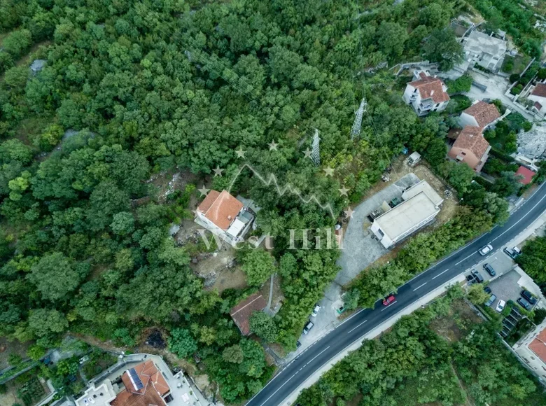 Grundstück  Dobrota, Montenegro