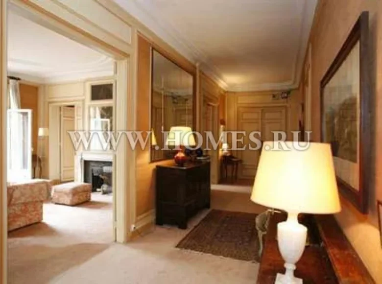 Wohnung 3 Schlafzimmer 185 m² Paris, Frankreich