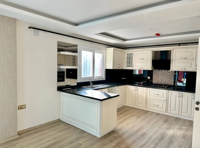 Wohnung 5 zimmer 200 m² Mezitli, Türkei