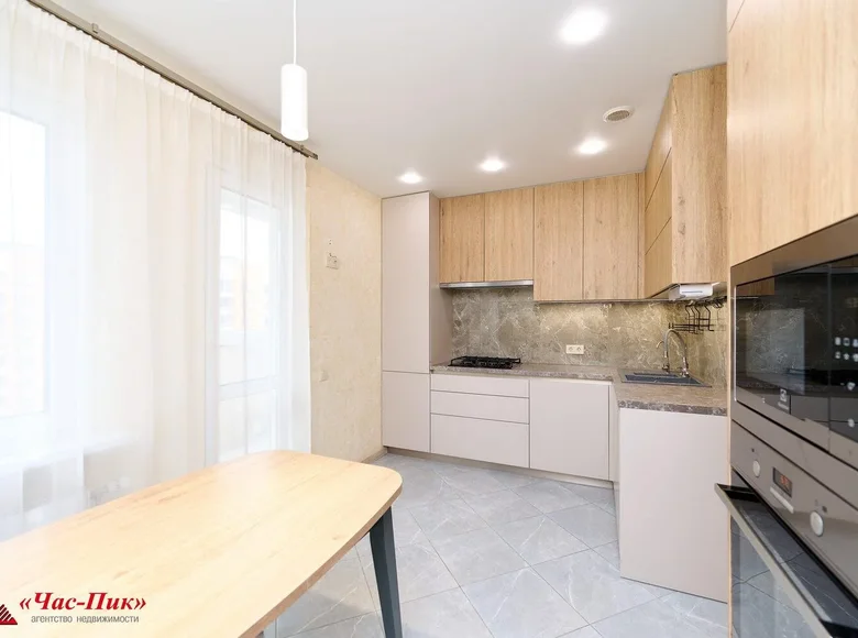 3 room apartment 93 m² Minsk, Belarus