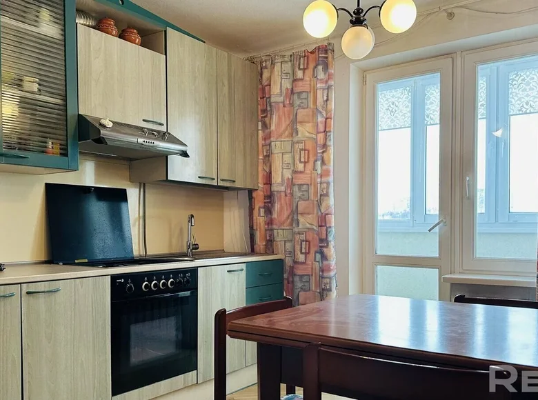 Wohnung 4 Zimmer 80 m² Minsk, Weißrussland