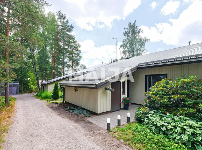 Mieszkanie 3 pokoi 84 m² Helsinki sub-region, Finlandia