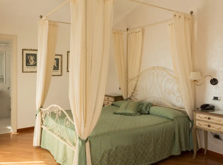 Investment  in Marina di Pietrasanta, Italy