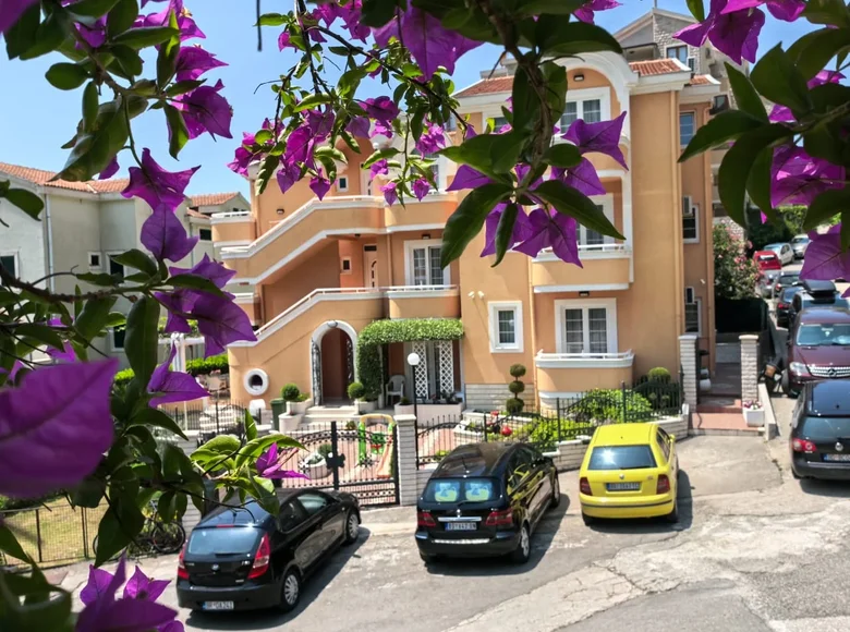 Hotel 600 m² Petrovac, Montenegro