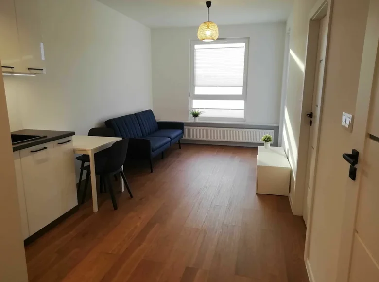 2 room apartment 35 m² in Warsaw, Poland