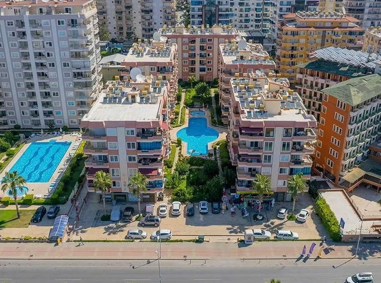 Mieszkanie 3 pokoi 130 m² Mahmutlar, Turcja