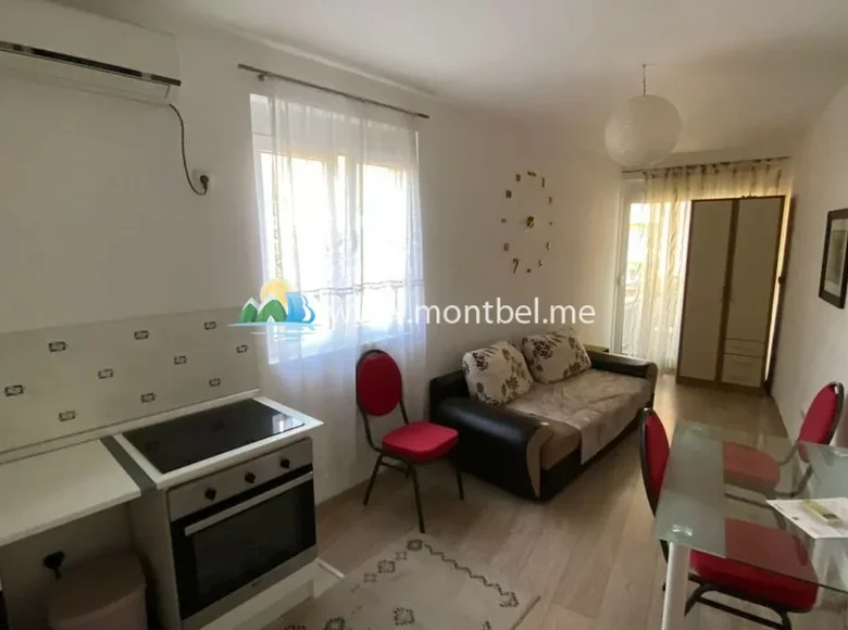 1 bedroom apartment 43 m² Bar, Montenegro