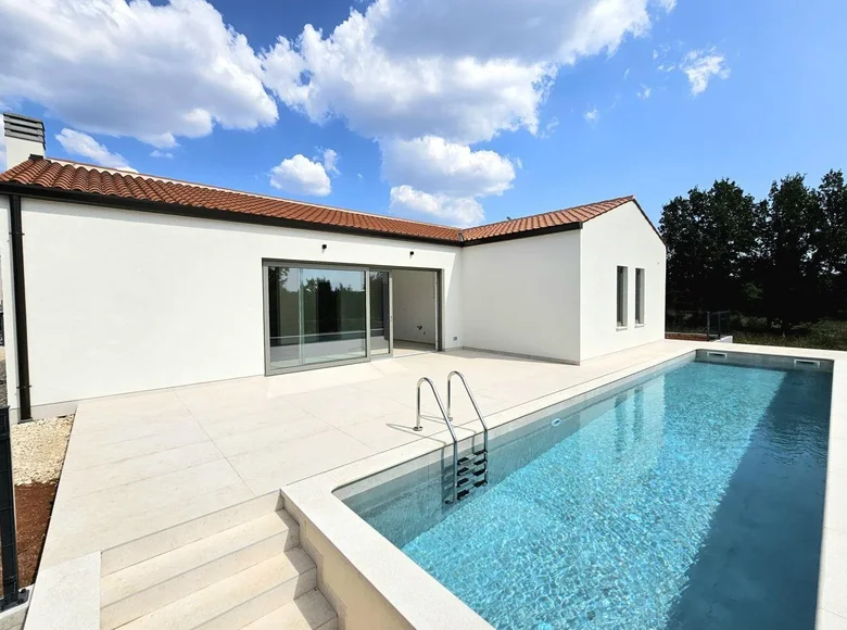 3 bedroom villa 110 m² Porec, Croatia