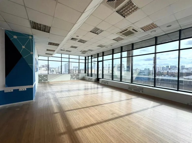 Office 870 m² in Moscow, Russia