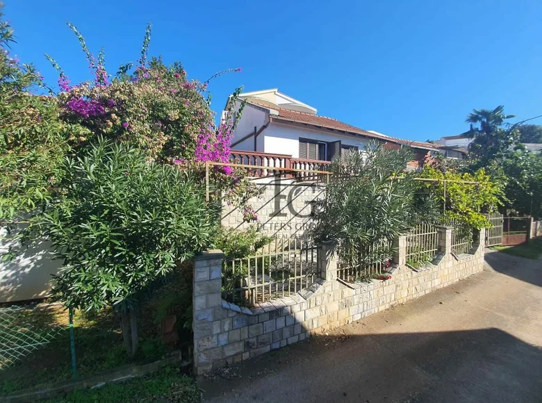 Casa 3 habitaciones  Kunje, Montenegro