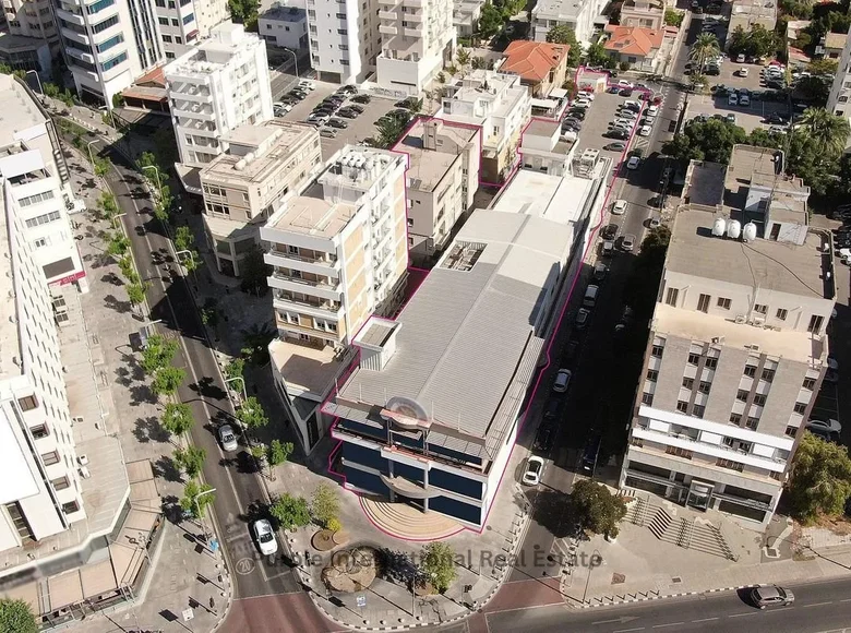 Commercial property 2 861 m² in Nicosia, Cyprus