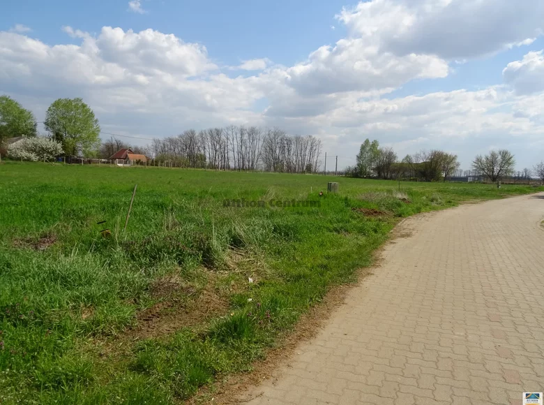 Grundstück 5 000 m² Nyiregyhazi jaras, Ungarn