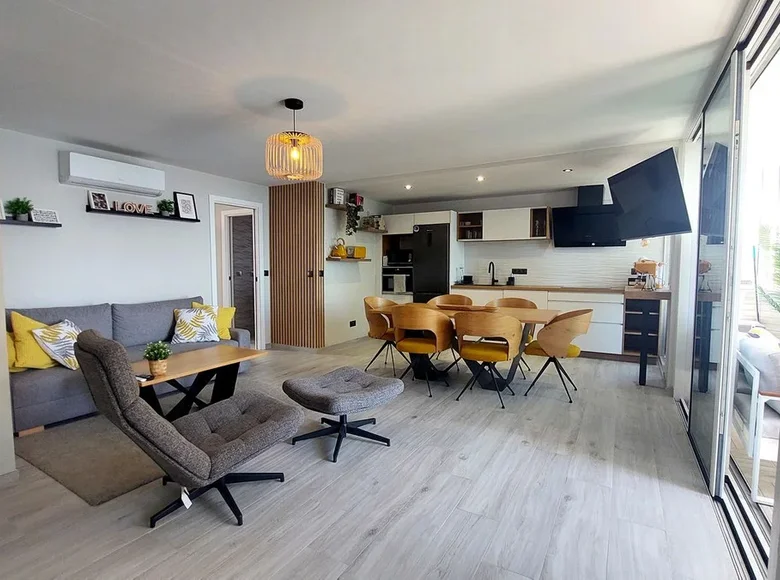 2 bedroom apartment 71 m² Fuengirola, Spain